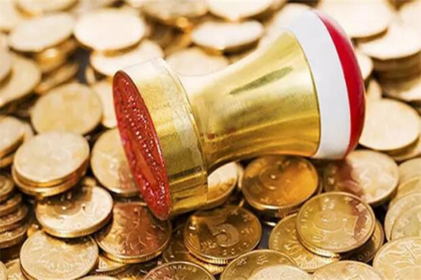 港股收评：恒指大跌219%两日跌超千点，科技、金融等权重集体熄火！小米、阿里巴巴跌超3%，开拓药业飙涨51%